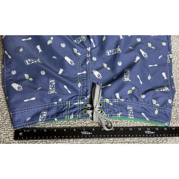 Tommy Bahama Relax Men's Swim Suit Size 32 Blue Cocktail Theme - Picture 6 of 6